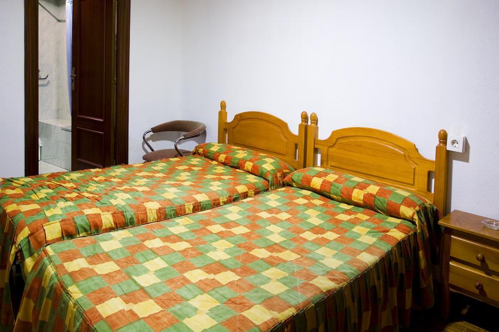 Hostal Temino Burgo Kamer foto