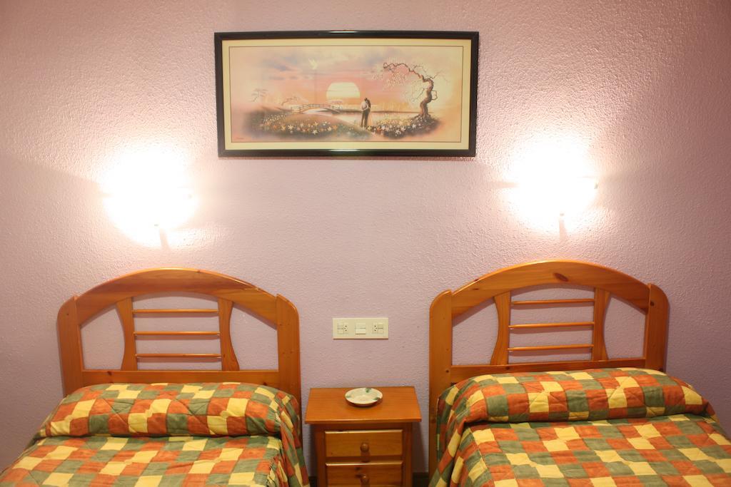 Hostal Temino Burgo Kamer foto