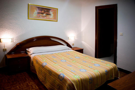 Hostal Temino Burgo Kamer foto
